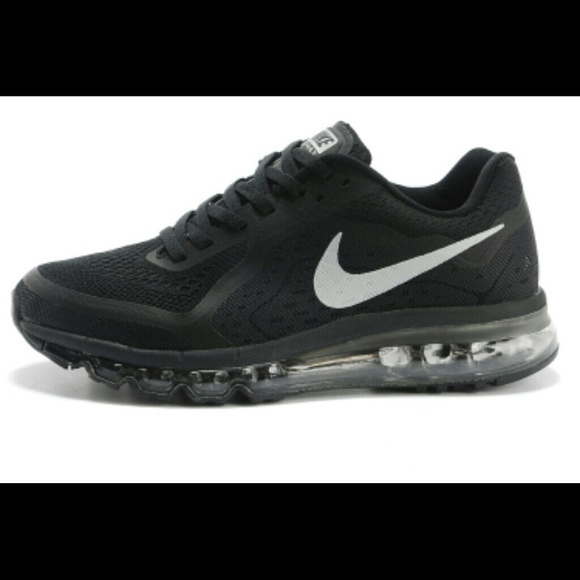 NIKE AIR MAX shoes