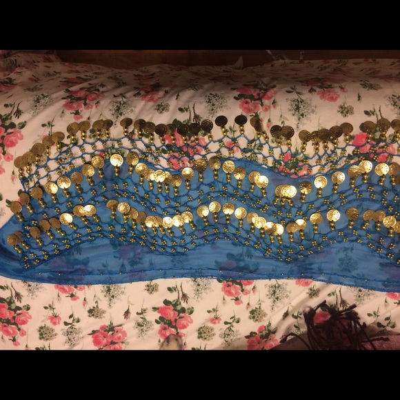 Only ever worn once! - Picture 3 of 3