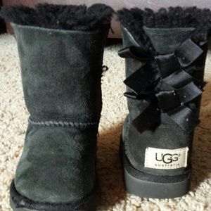 Ugg