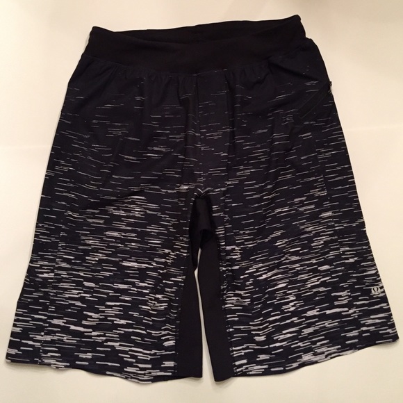 Lululemon Men's Shorts Small NEW