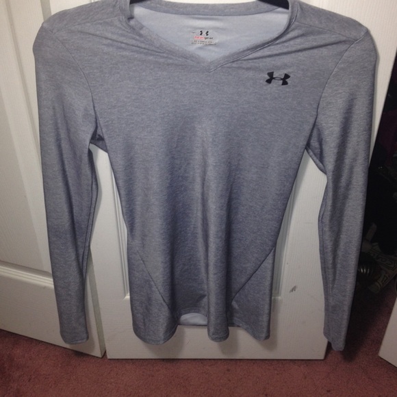 basic grey heat gear , good condition