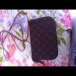 Louis Vuitton Small Purse
