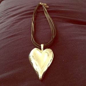 Fun necklace band with silver heart charm