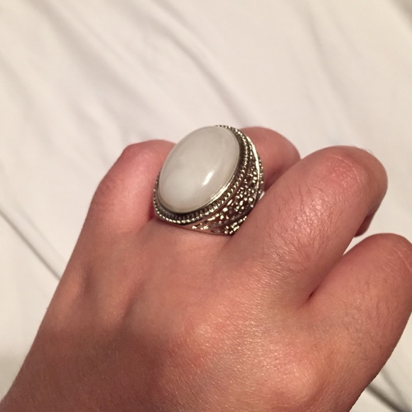 CUTE RING WITH WHITE STONE - Picture 2 of 2