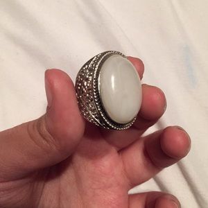 CUTE RING WITH WHITE STONE