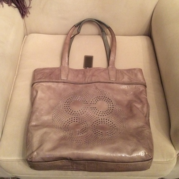 Coach Handbags - Coach tote purse