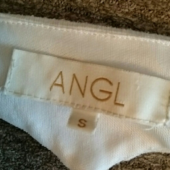 Top - Picture 3 of 4