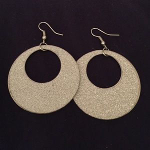 Glitter fashion earrings