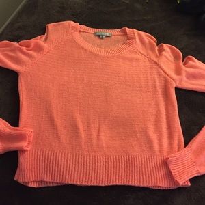 Super cute sweater 💖