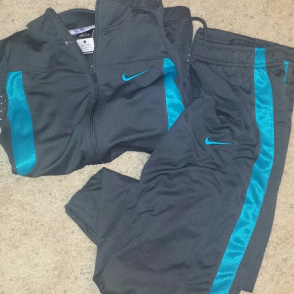 Set Nike women's