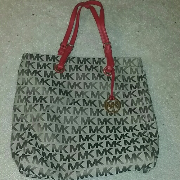 Authentic Michael Kors Jacquard Jet Set Tote