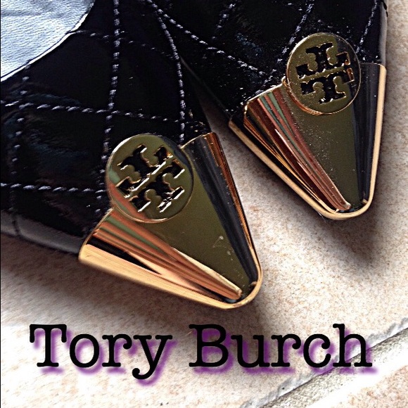 Pointed Gold and Quilted Black Flats