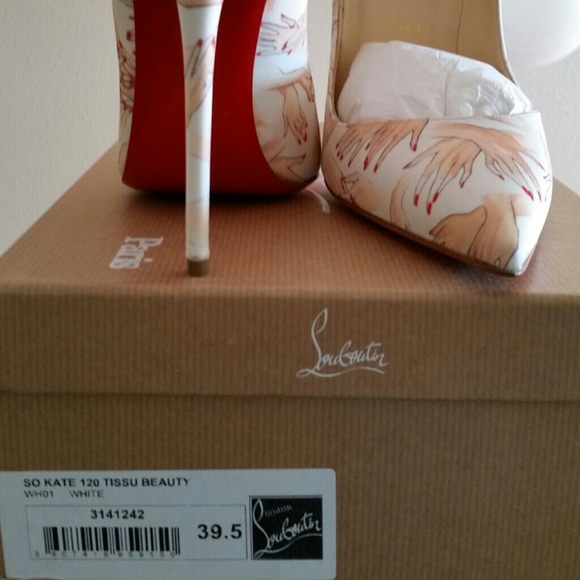 ***TRADED/SOLD*** Louboutin Tissu Beauty So Kate - Picture 3 of 4