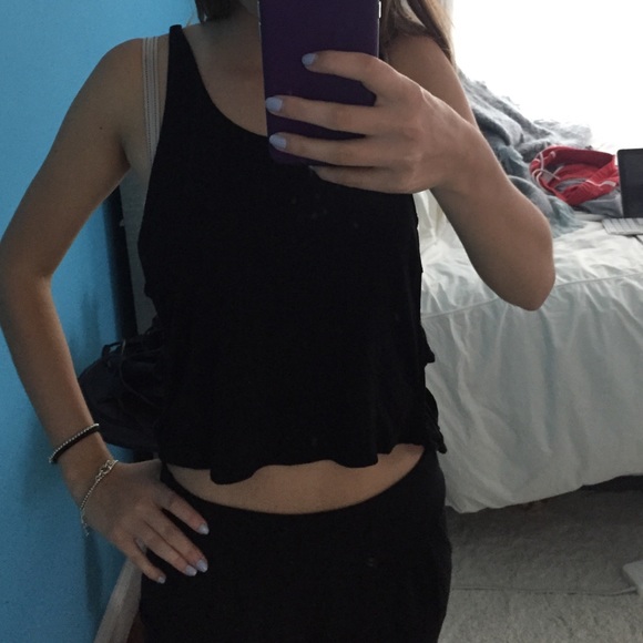 Tank - Picture 2 of 3