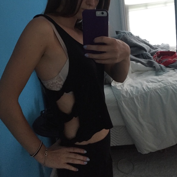 Tank - Picture 3 of 3