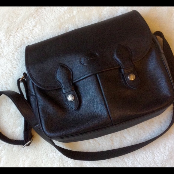 Longchamp Handbags - Was $250 Authentic Longchamp Black  Crossbody