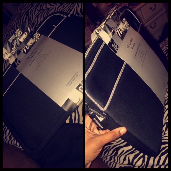 Laptop Sleeve , 16" , I have 4 available