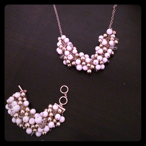 Beautiful Statement Necklace and Bracelet