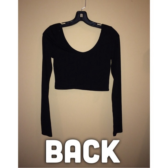 Mossimo Black Long Sleeve Crop Top - Picture 4 of 4