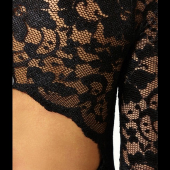 💕SALE💕.  Half Sleeve Open Back Black Dress. - Picture 3 of 3