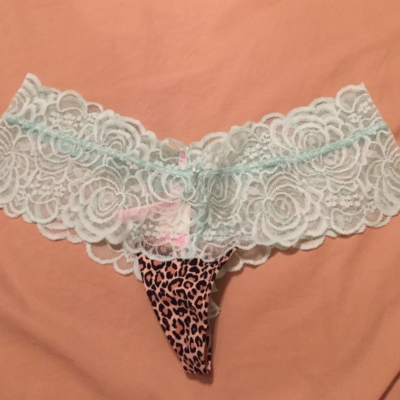 Victoria's Secret PINK Lacy thong panty