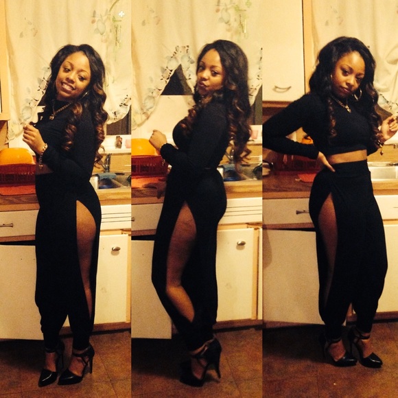 Jogger pants with splits