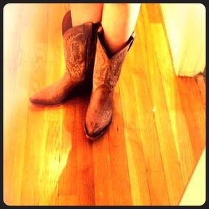 Nocona cowboy boots