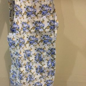 Apron for pretty lady. Love cooking