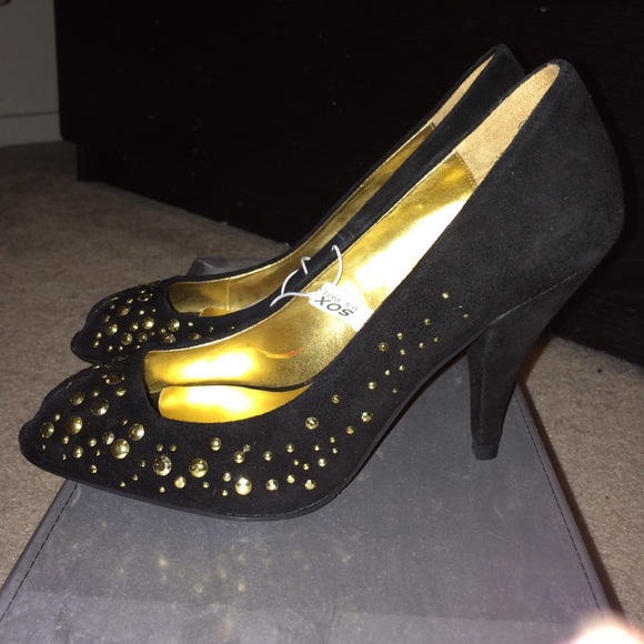 Open toe pumps - Picture 2 of 4