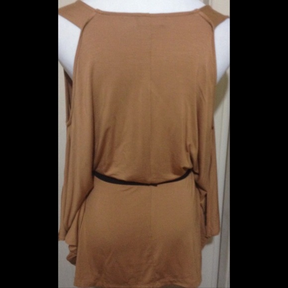Bebe Belted Dolman Cold Shoulder Top - Size XXS - Picture 3 of 4