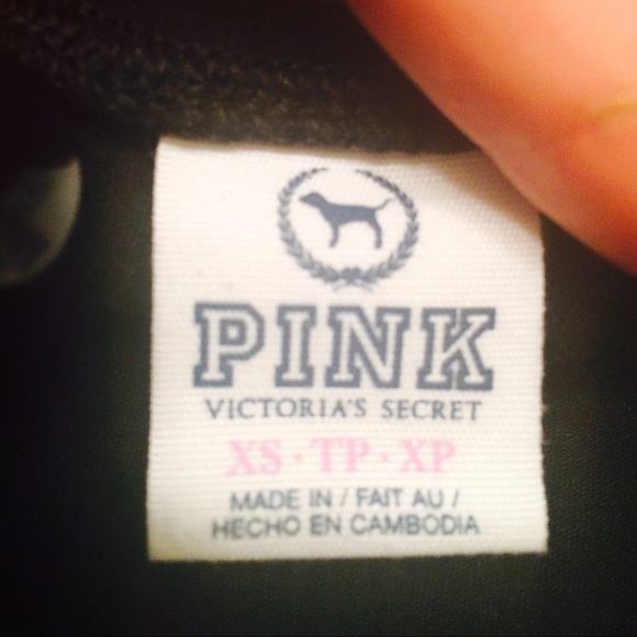 **VS PINK T-shirt - Black On Black: *BLING* Tee😍 - Picture 3 of 3