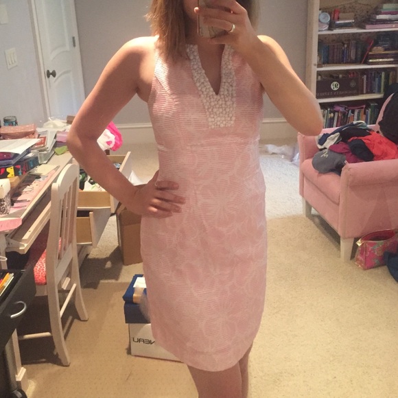 *SOLD* Lilly Pulitzer Airy Shift Dress - Picture 2 of 3