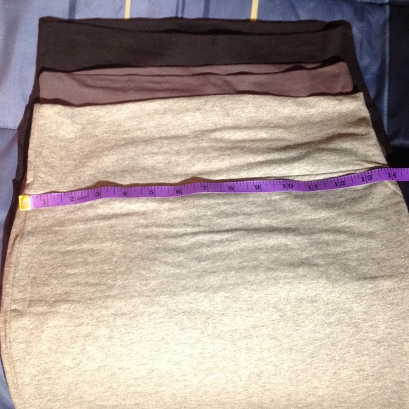 💘 4 Skirt Bundle - now for the price of 3 - Picture 3 of 4