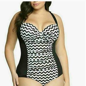 Torrid swim suit NWOT