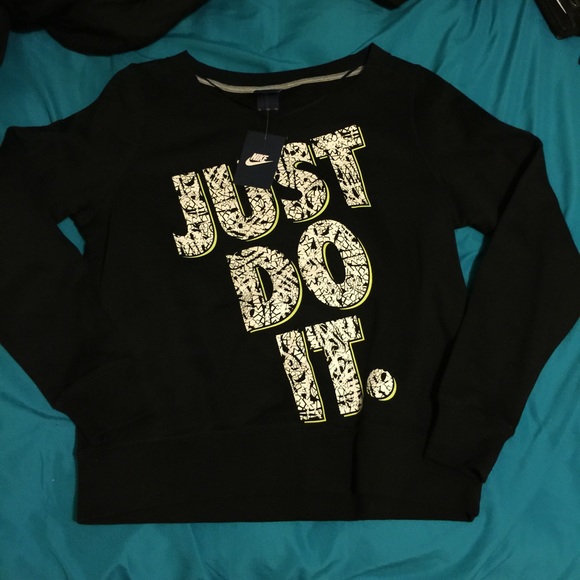 Black Nike Sweatshirt