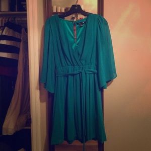 Teal Long Sleeve V-Neck Dress