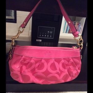 ***50% OFF SALE: Pink COACH clutch/shoulder bag