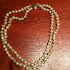 Pearl necklace