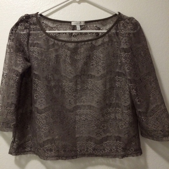 Grey cropped top