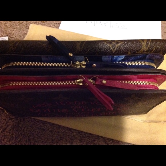 🚫SOLD💯Auth. Louis Vuitton Ikat Wallet - Picture 4 of 4