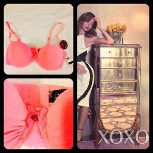 🎉HOST PICK 2/14🎉 NWT [XOXO] Lace Padded Bra
