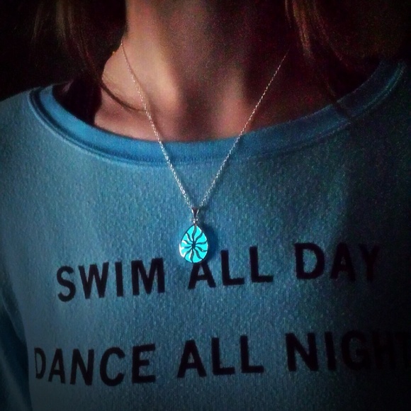 Glow Necklace Aqua Tear Shaped FREE UV Keychain