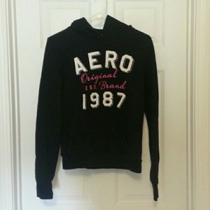 Aero pullover hoodie