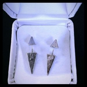 SPIKE PEEK A BOO EARRINGS