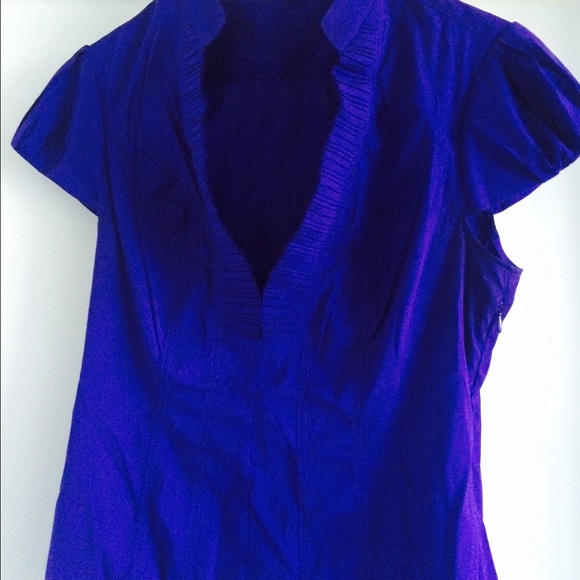 ✨SOLD✨ Dress shirt with ruffle detailed neckline
