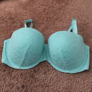 VS bra 38D