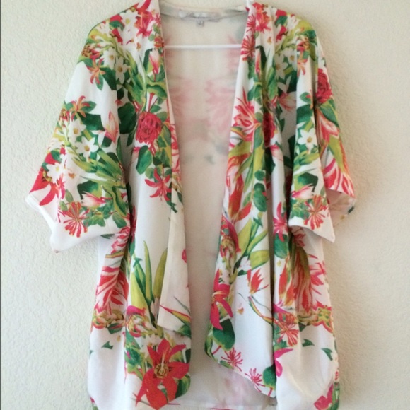 Lovers and Friends "Lovebirds" Kimono