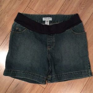 Liz Lange Maternity Shorts - Size Small