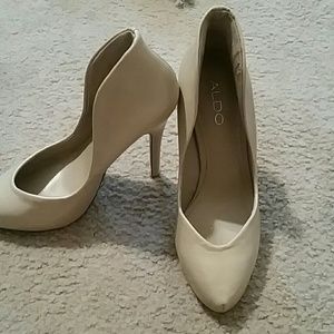 Like new Aldo heels!