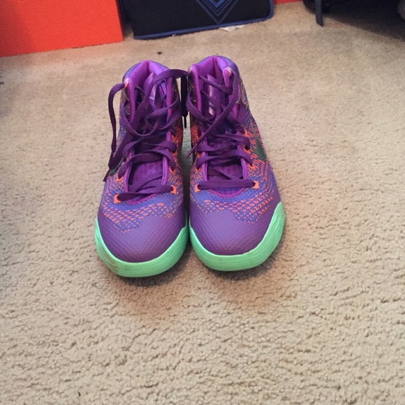 brand new kobe 9's - Picture 3 of 3